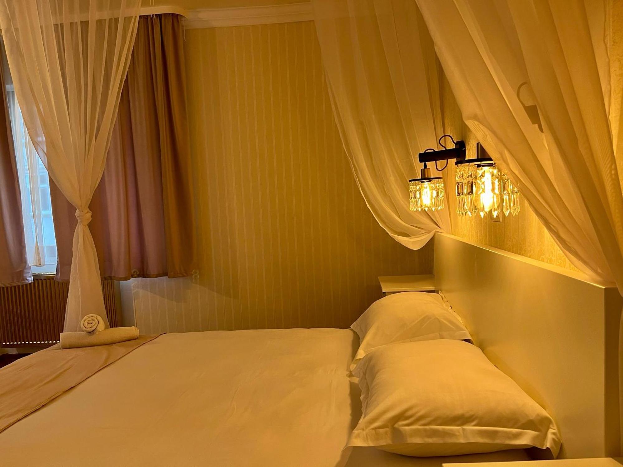 Cozy Hideout - Condo Hotel Timişoara Extérieur photo
