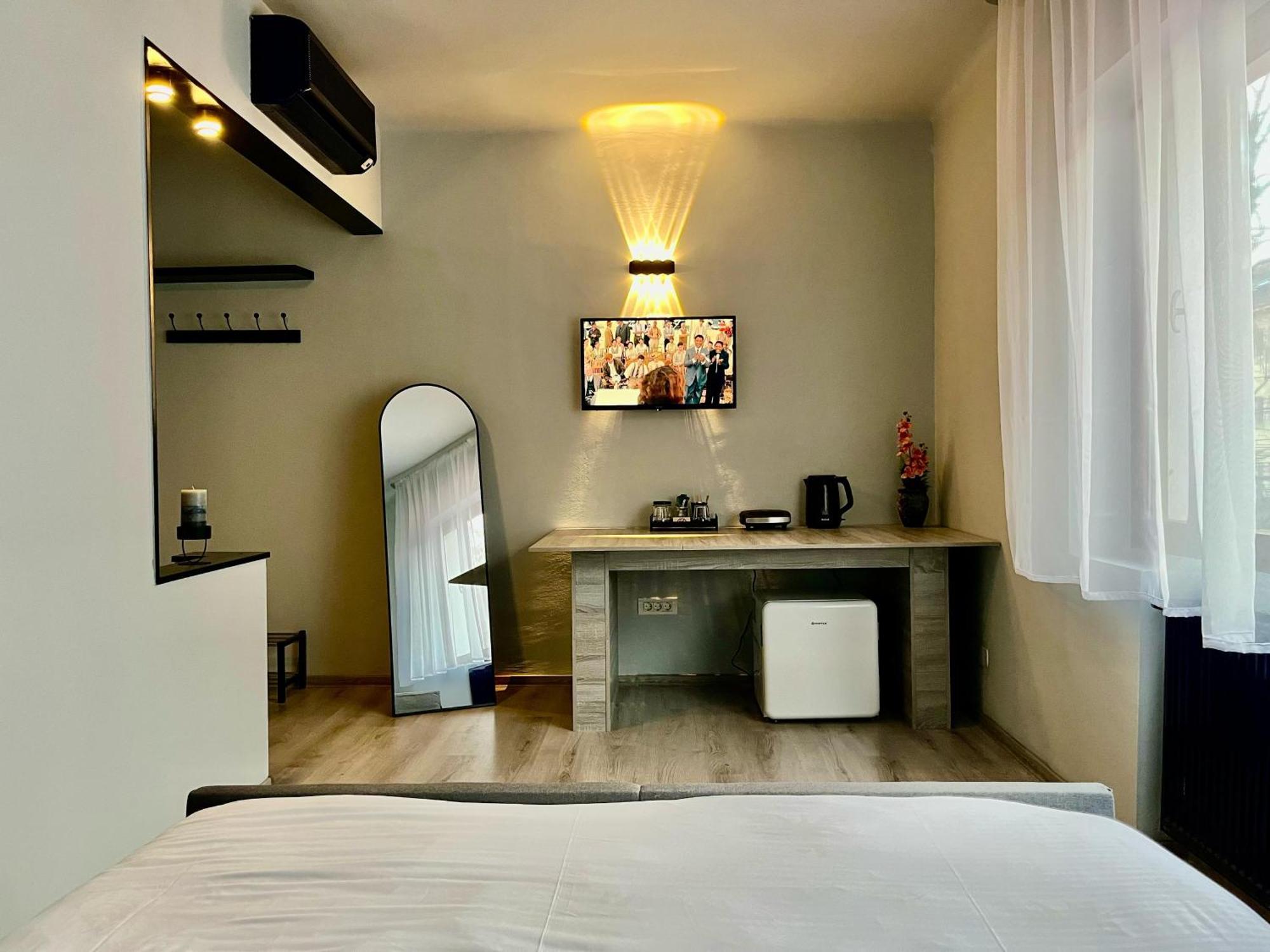 Cozy Hideout - Condo Hotel Timişoara Extérieur photo