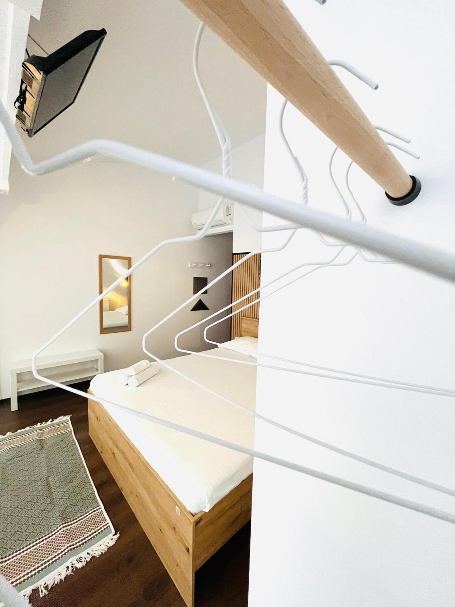 Cozy Hideout - Condo Hotel Timişoara Extérieur photo